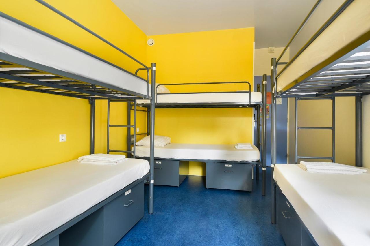 Hans Brinker Hostel Амстердам Екстериор снимка