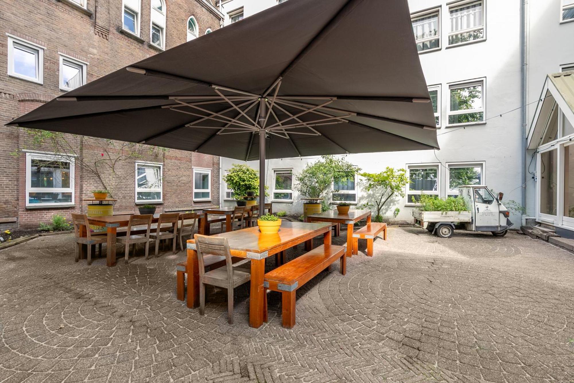Hans Brinker Hostel Амстердам Екстериор снимка