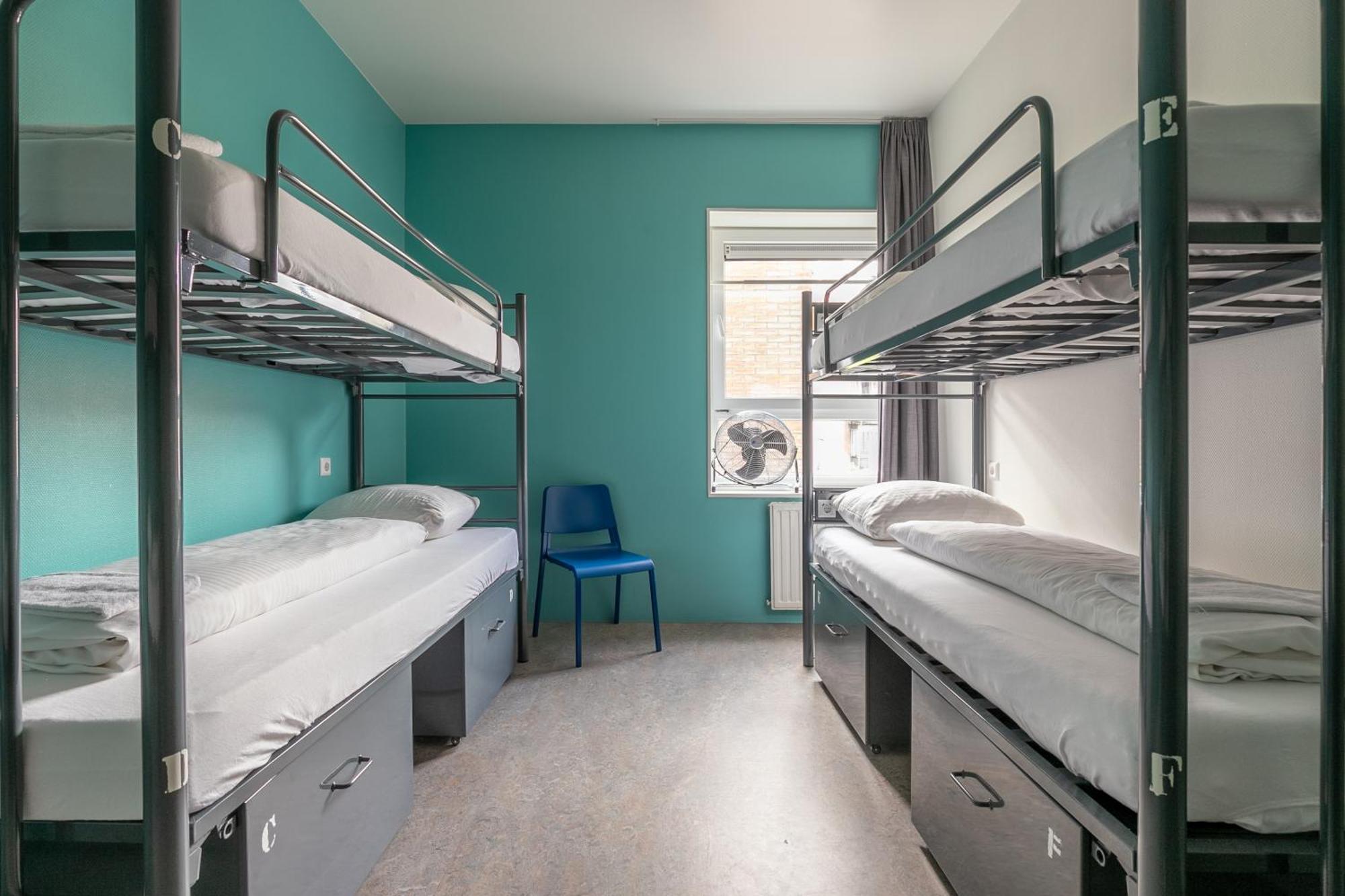 Hans Brinker Hostel Амстердам Екстериор снимка