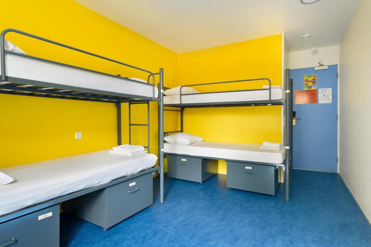 Hans Brinker Hostel Амстердам Екстериор снимка